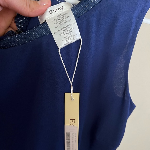 Esley, size small, royal blue - Picture 2 of 3